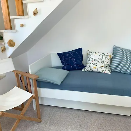 Casa Da Travessa By Madrabica * Atouguia Da Baleia